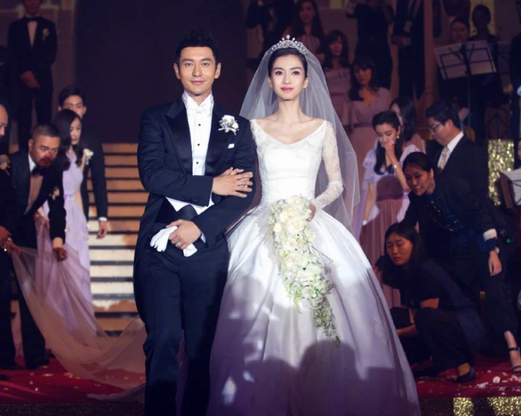 Angelababy路过结婚故地 笑说1句话引全网赞爆