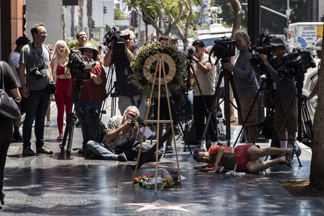 96岁传奇歌王东尼宾纳逝世 纵横乐坛80年20座格林美奖