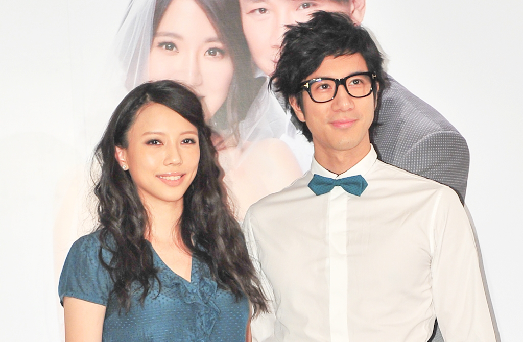  爆离婚拿巨额财产 李靓蕾怒斥:公然造谣