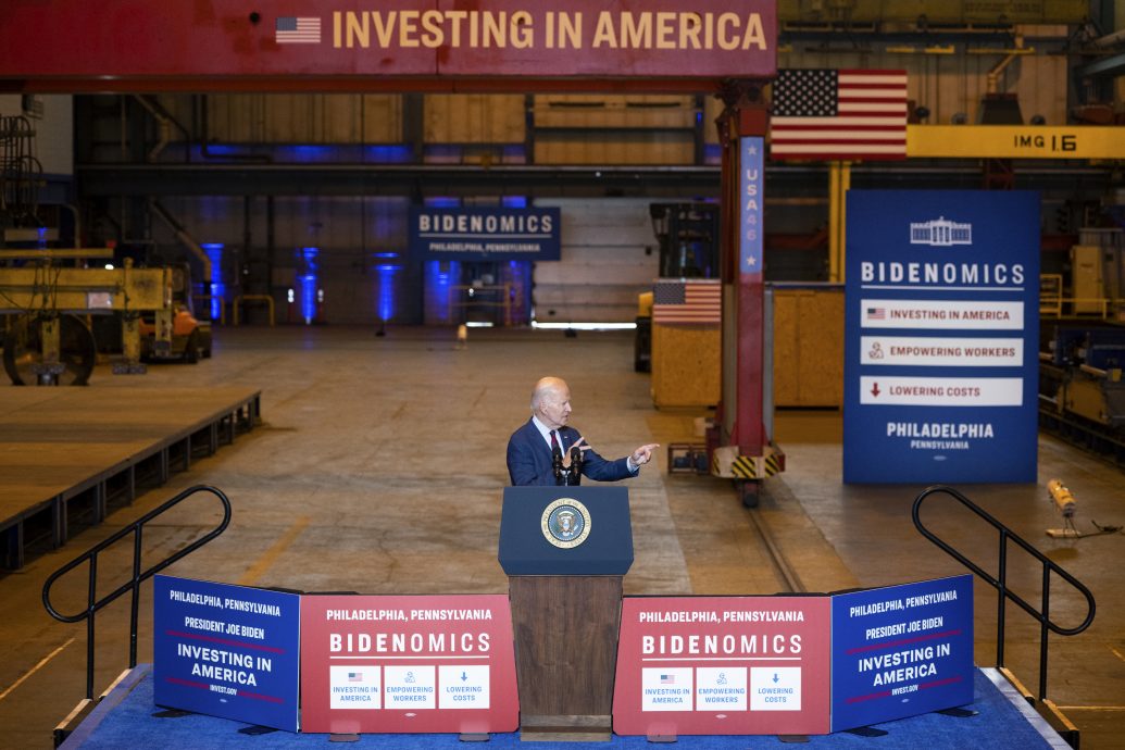 “第100次迷路?”拜登费城演说高喊美国梦 下台又犯糊涂