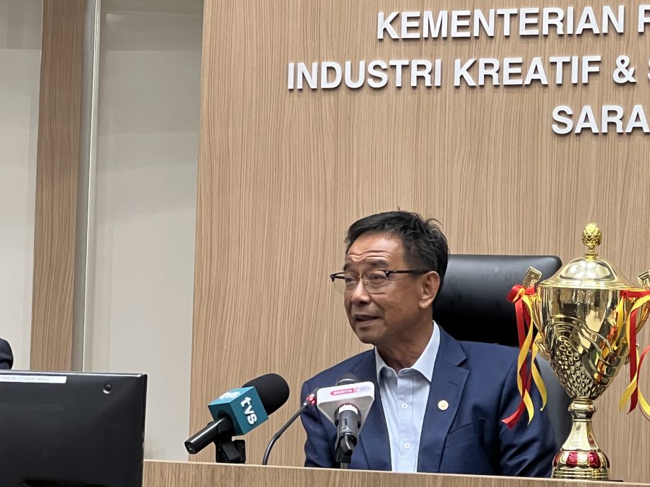 卡林:指多元种族国家违宪