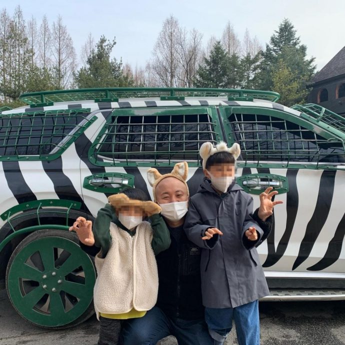 《与神同行》作者自闭症儿爆性骚 偷录音状告老师虐童