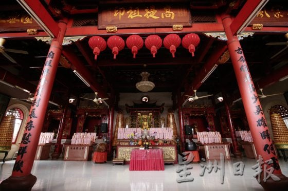 【大城小镇／02】百年古庙，古毛人的守护神
