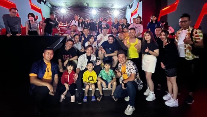 以亲情为题材 微电影《当我老了》首映