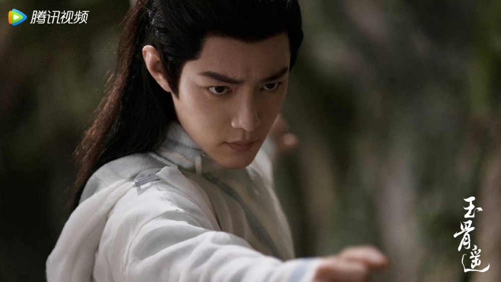 任敏颜值差《玉骨遥》边播边修片 连累肖战镜头被删全网气炸