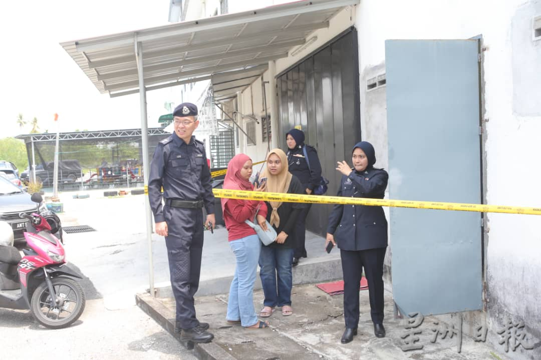 取代前稿/警追踪3嫌犯吁提供情报 金店遭爆窃失百万金饰