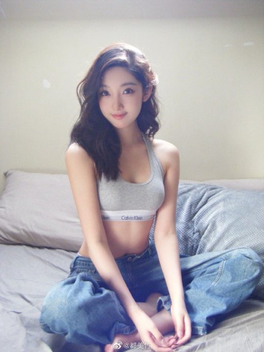 吴亦凡被拘押看守所2年 都美竹维权胜诉获赔1千300