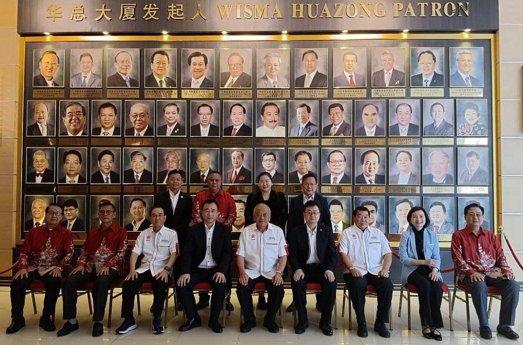 吴添泉:华社配合国家对外开放政策共同努力引进中国投资旅游