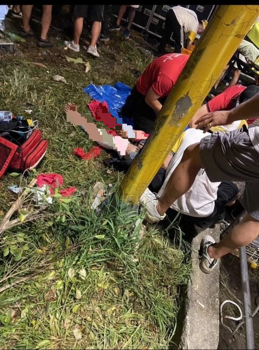 嘉义遶境庙会发电机爆炸 17人烧烫撕裂伤送医