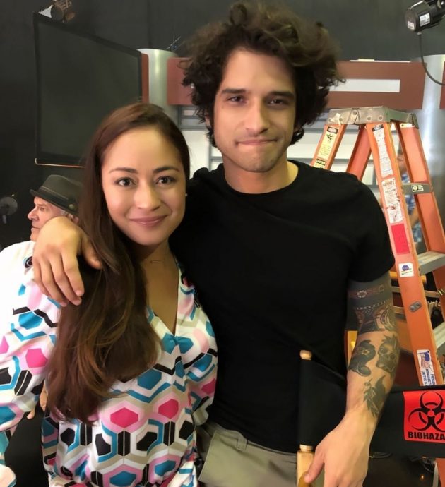 因教授常取消课而退学 “现在当演员环游世界”