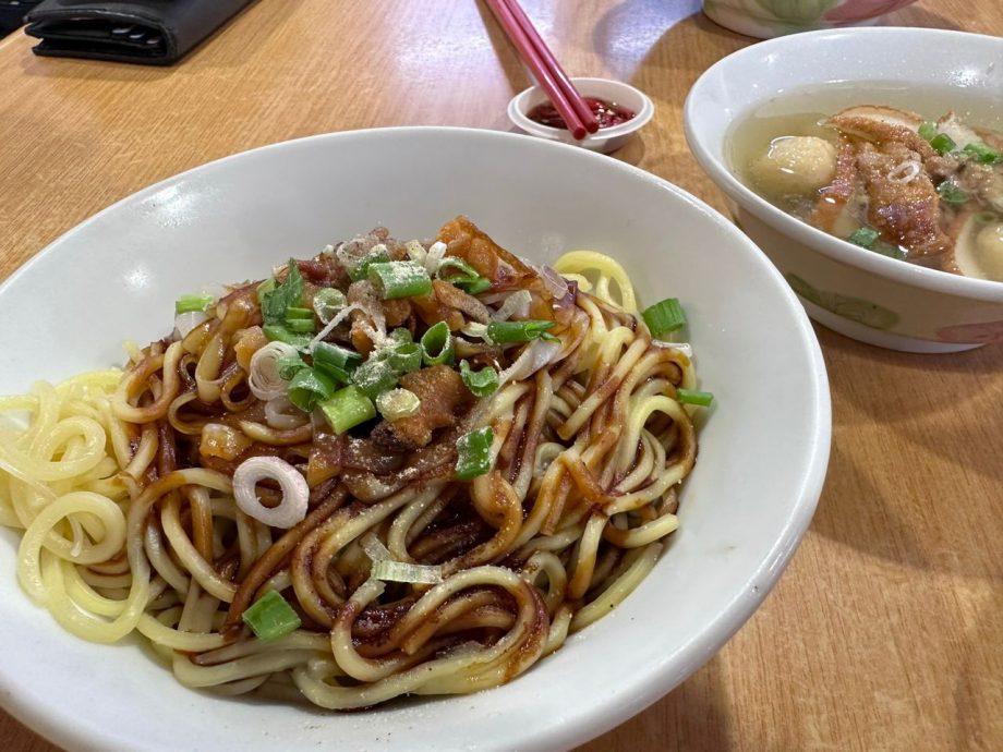 大都会-专栏:马拉妹出闸