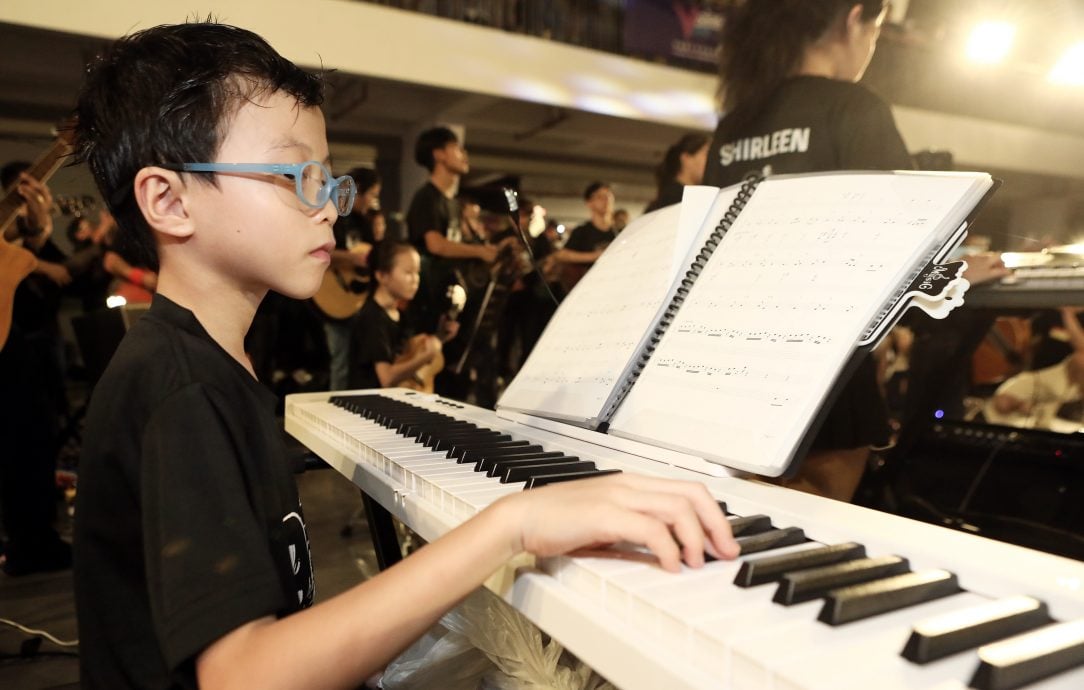 大都会/封底/聚驹3.0音乐会