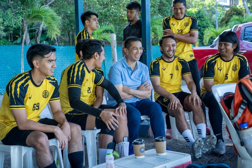 大都会/封面/雪今届有374万7057人投票！