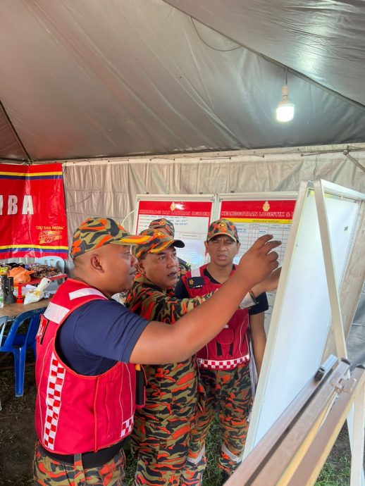 大都会:搜救进入第4日男童仍无踪影/3图