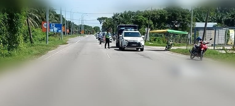 大都会/脚车女骑士疑避烂路,与罗里擦撞碾过身亡