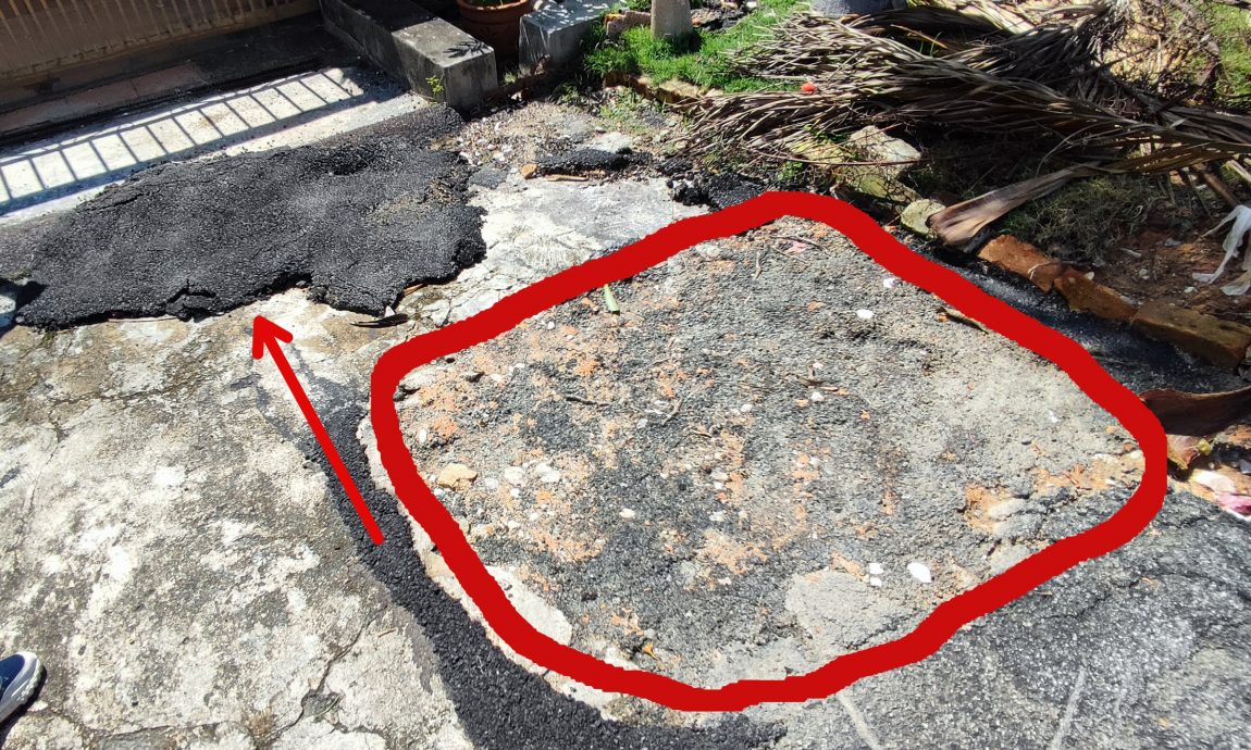 大都会/美达花园渠水倒灌进居民家/12图