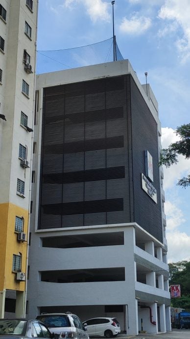 大都会/ME03头/余保凭:甲洞横街组屋草场建议建组屋/3图