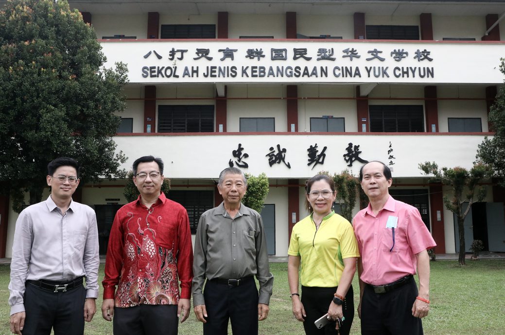 大都会/ME04头/八打灵育群华小将办千人晚宴