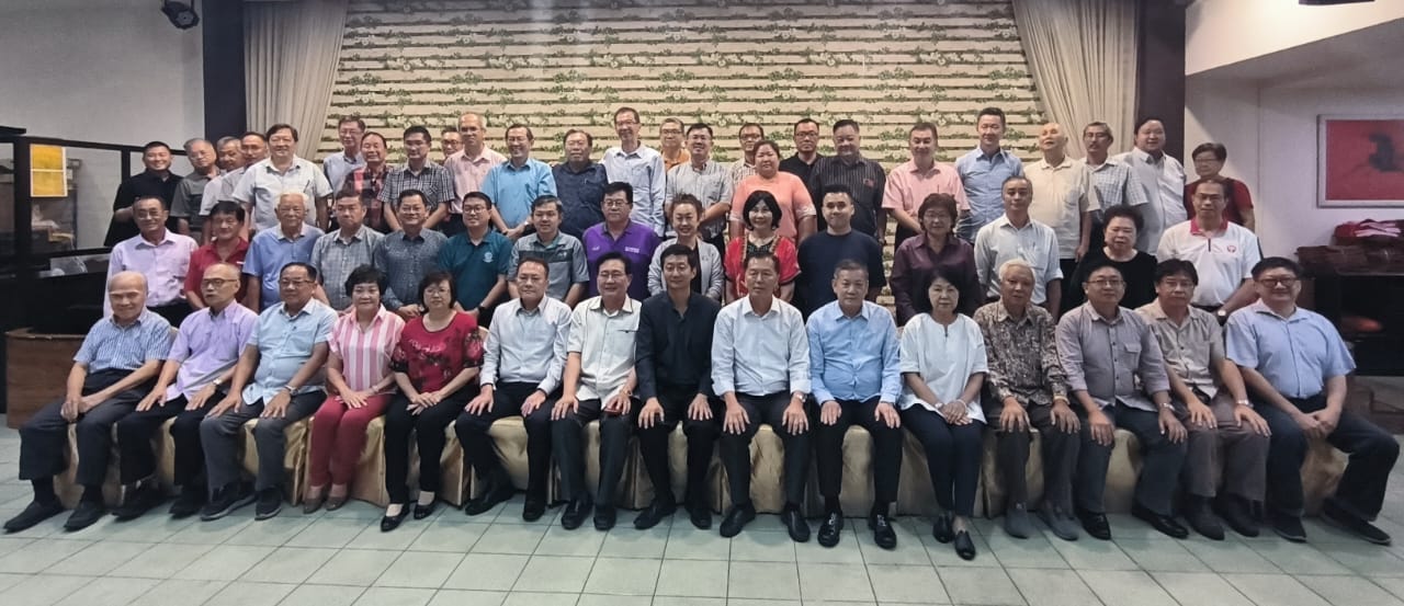 大都会/ME04头/颜登逸:联邦政府和国盟州政府政策越来越保守!