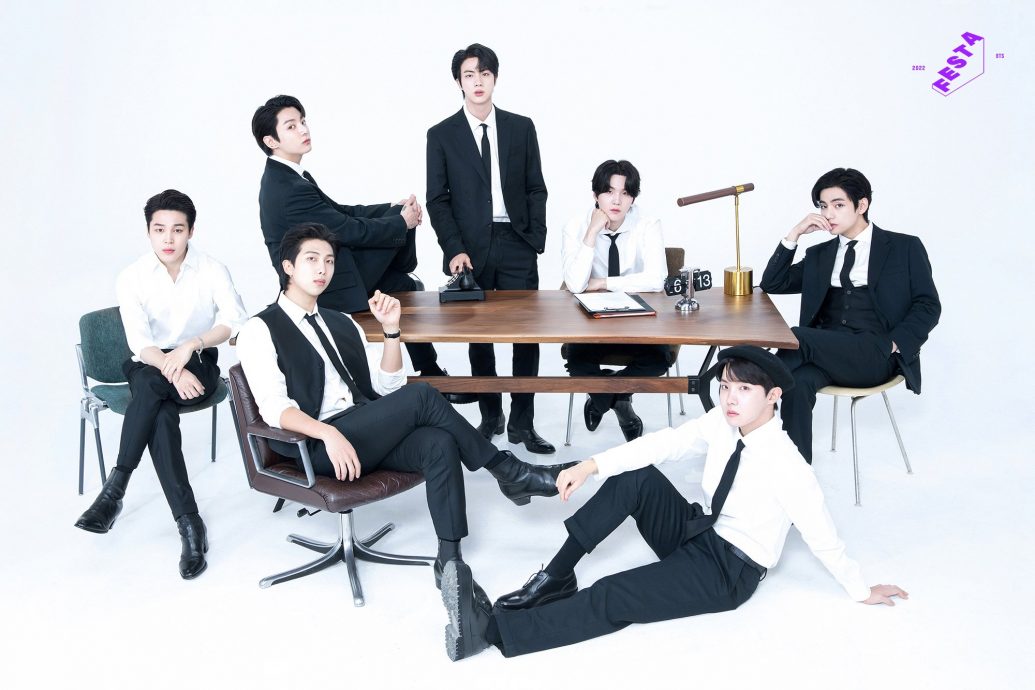 天团签售会卷性骚 员工搜身摸胸掀粉丝衣