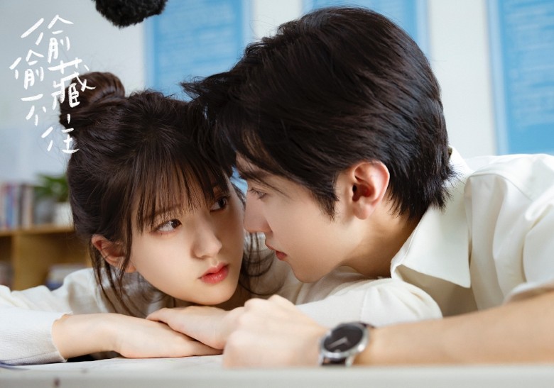 奶音演怀春少女网狂批  赵露思求好不惜贴钱开工