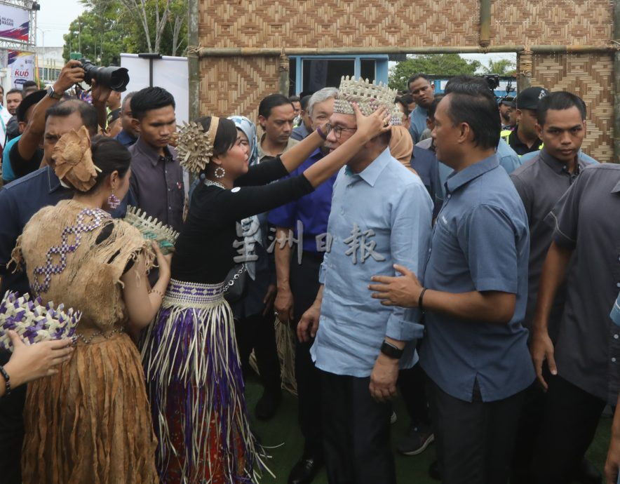 安华:尊重各州统治者