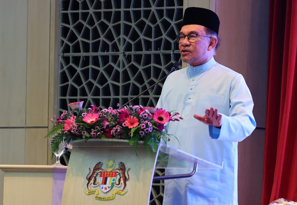 安华:GLC需支付每月至少800令吉津贴给实习生