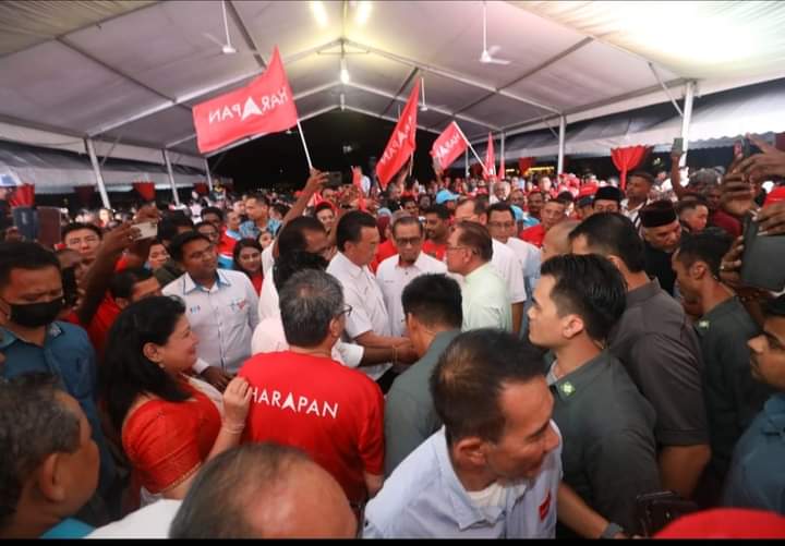 封面副文-大都会/新兵张睷洋竞选加影,张睷洋为瓜拉冷岳区部署理主席兼中央理事