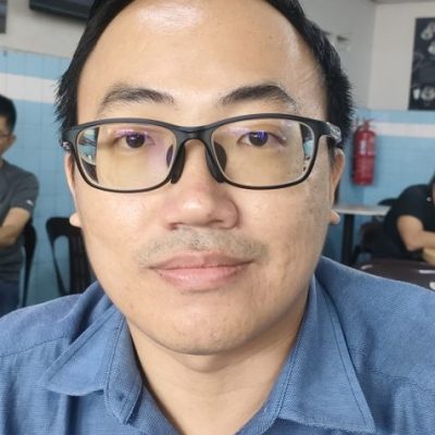 **已签发**柔：头条之一：士乃多地数天来飘恶臭，疑旧庙址烧塑料引起