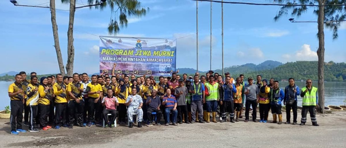 市议会军方联手  新甘光大扫除