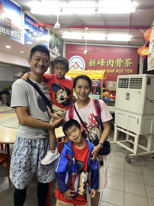 庆幸在香港打风前上机 TVB夫妻档一家来马度假	