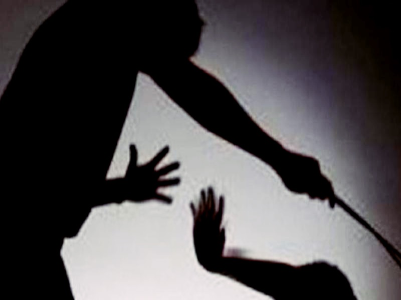 弟妹犯错体罚哥哥培养领导力 网轰:“心生畏惧哪来尊重?”