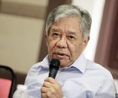 批“多元违宪”论 道菲:敦马没有运动家精神