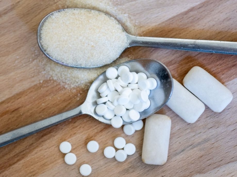 世卫「阿斯巴甜」纳入第2级致癌物！代糖饮料1天不超过9罐 儿童1天3罐即超标