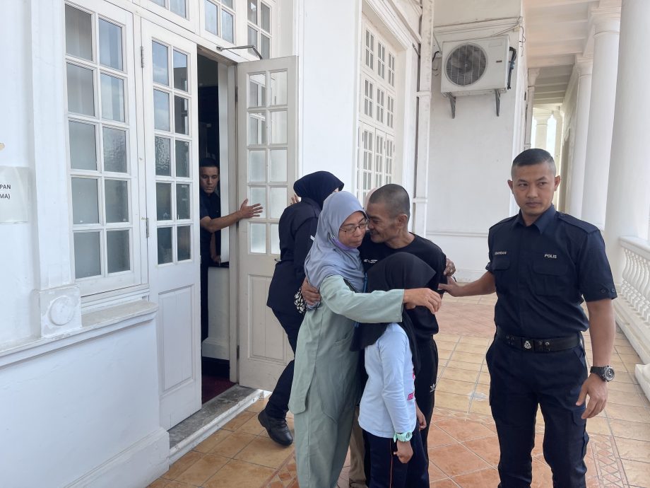 控方举证不足 被控运毒夫妇无罪释放