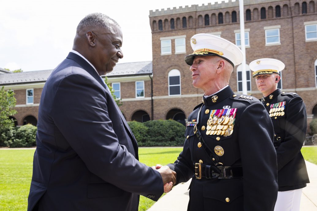 提名通不过 美国海军陆战队164年来首次“群龙无首”