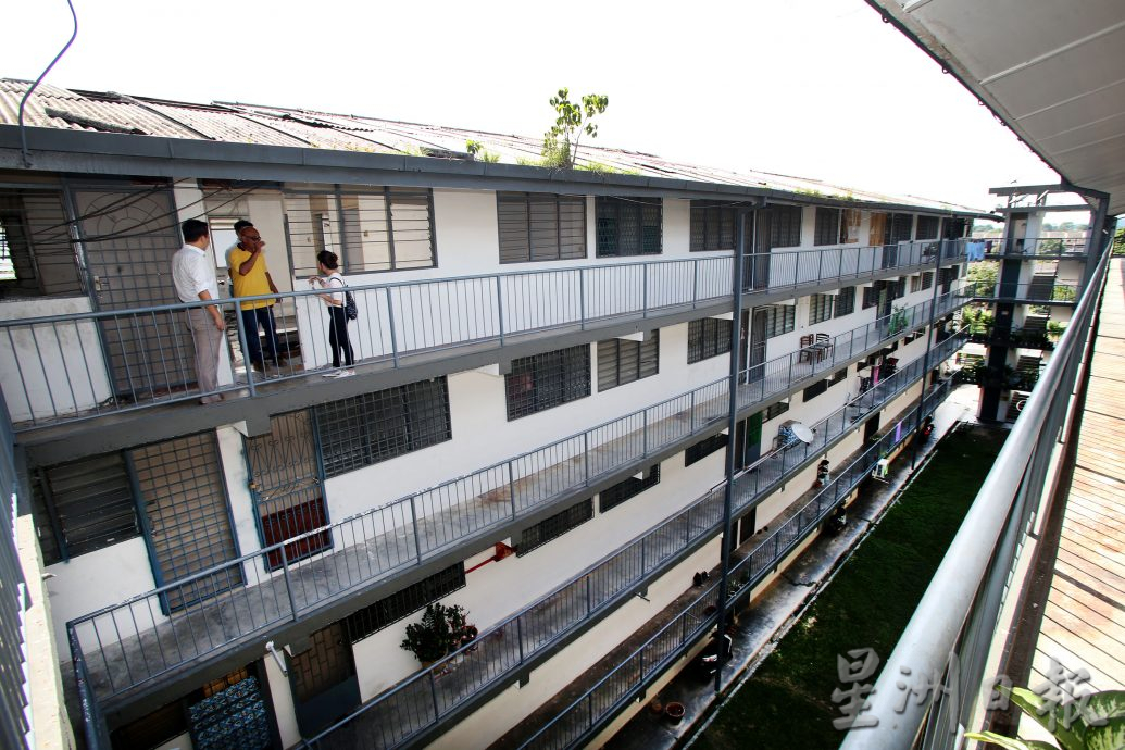 新巴占组屋获地政部拨款 710展开维修屋顶工程