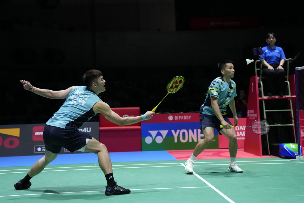 日本羽球超级750赛| 小保 麟洋会师决赛  男双迎来新冠军