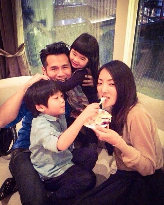 曹格深夜情绪失控连PO 8则文 晒亲密合照Tag前妻“承诺都废了”