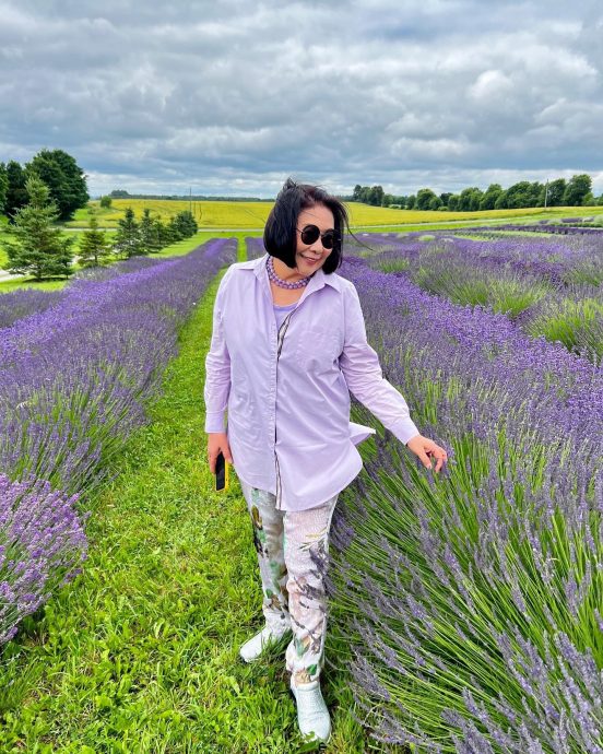 李司棋女儿3度出嫁 外籍女婿跟足传统习俗敬茶