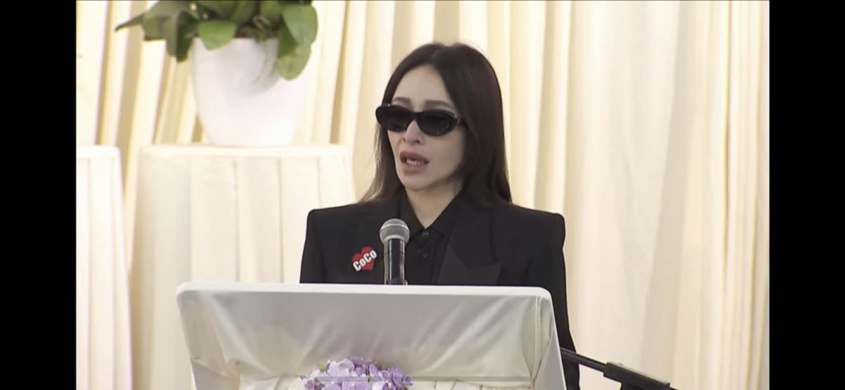 李玟追思会|萧亚轩痛哭送别 “你是我永远的天后”