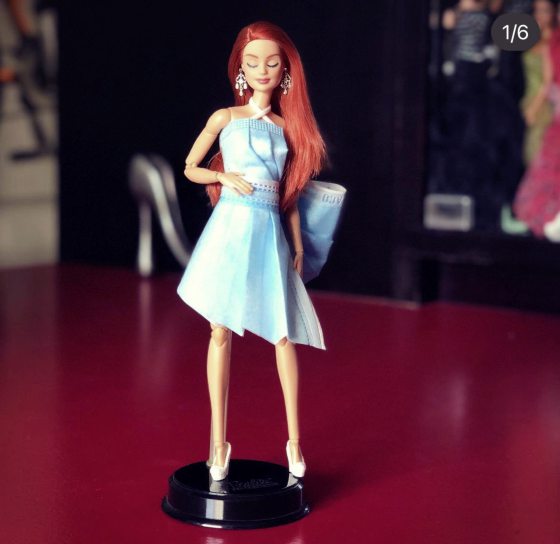 杨建 #flushablefashion／“可冲走”的Barbie时装？