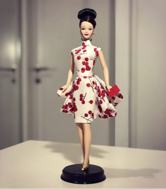 杨建 #flushablefashion／“可冲走”的Barbie时装？