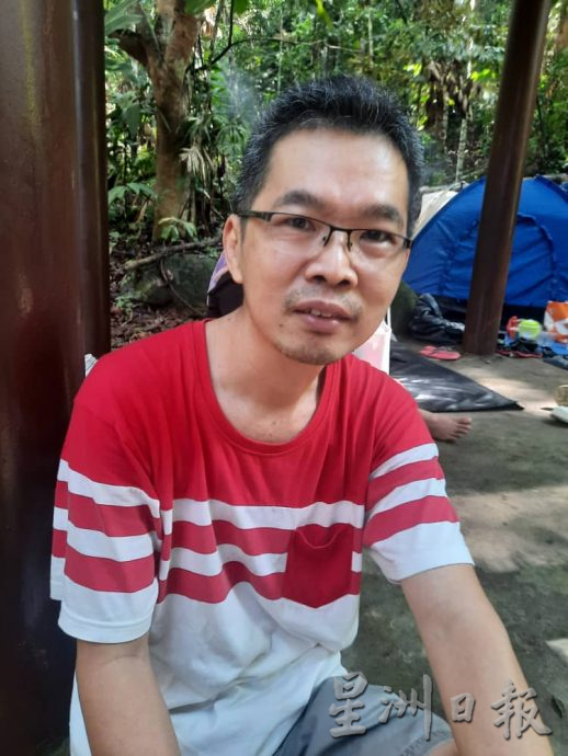 柔:【特稿】: 金山瀑布景区重开 人潮欢乐声处处