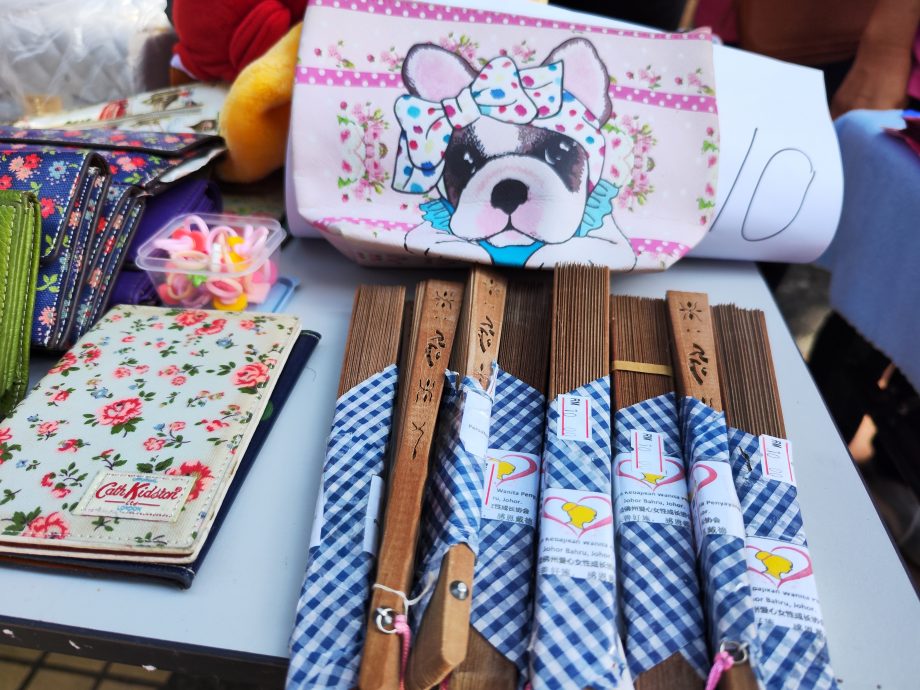 柔:善心美事:柔佛州爱心女性成长协会