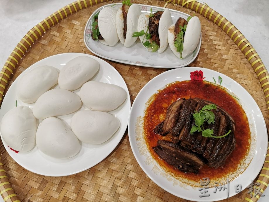 柔：封底：食客指路之私房好菜（8月1日刊）：黄美珍分享擂茶及扣肉包，卖相口感俱佳