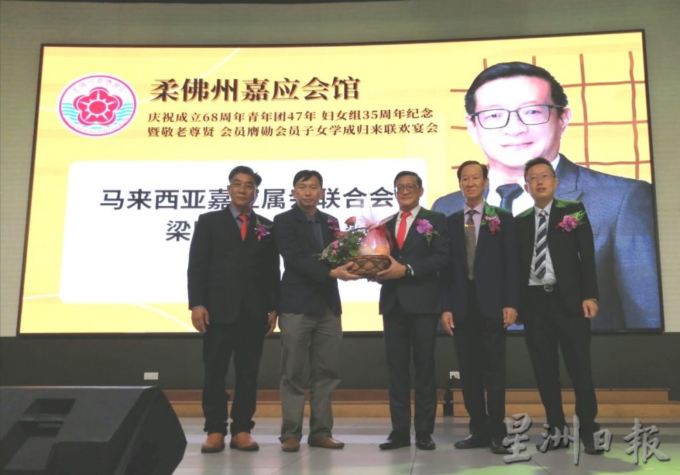 柔:新闻:梁国财:应加强与各乡团联系 引导年轻人了解嘉应文化