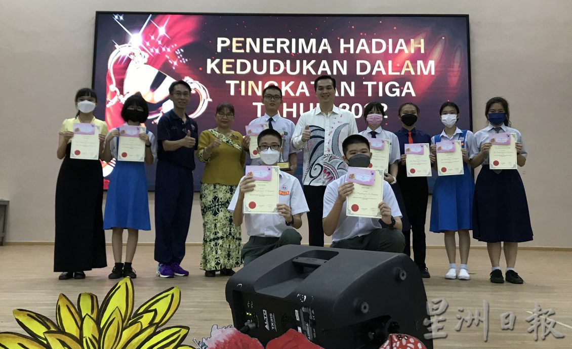 梁健焜:崇华华中面临挑战 中六理科班学生逐年减