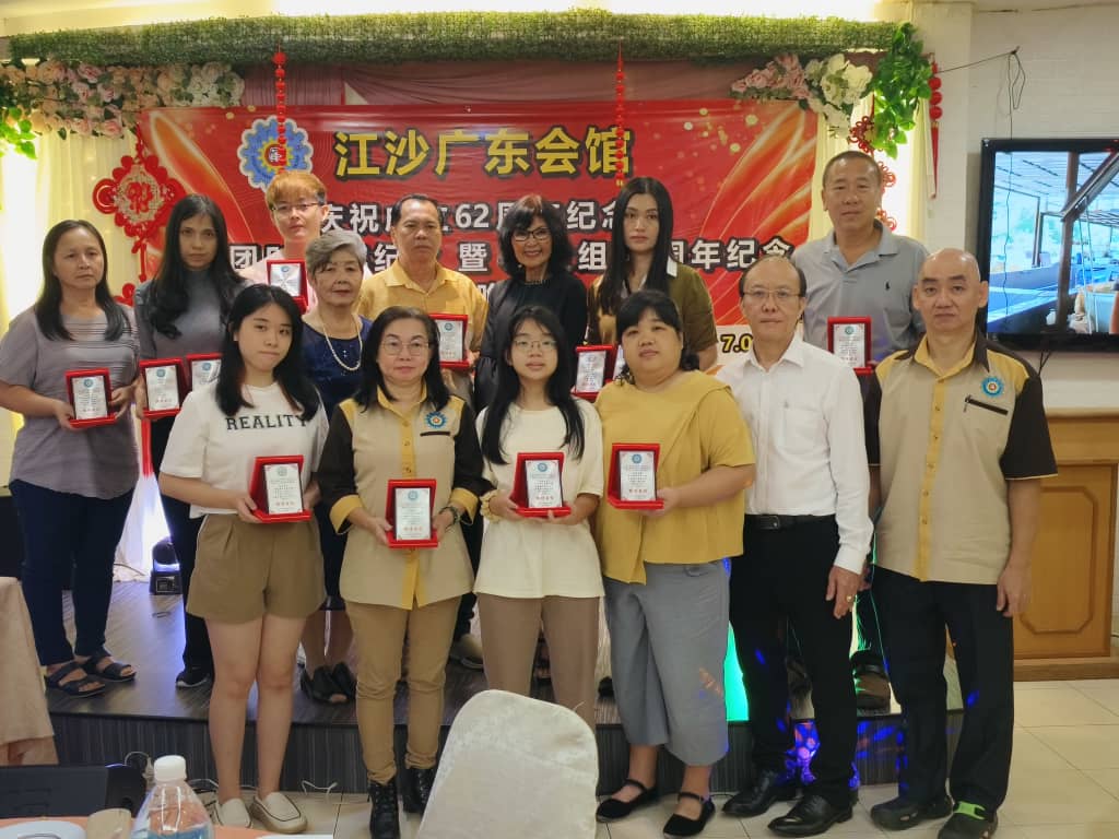 江沙广东会会馆周年庆︱提高公积金缴交率百上加斤 罗䕕妹盼政府体谅商家