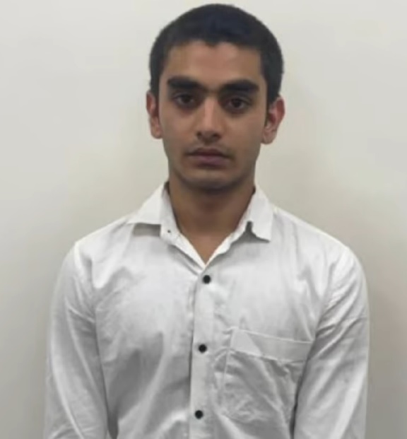 汽车打滑甩尾撞死母女 嫌凶逃逸与友庆生